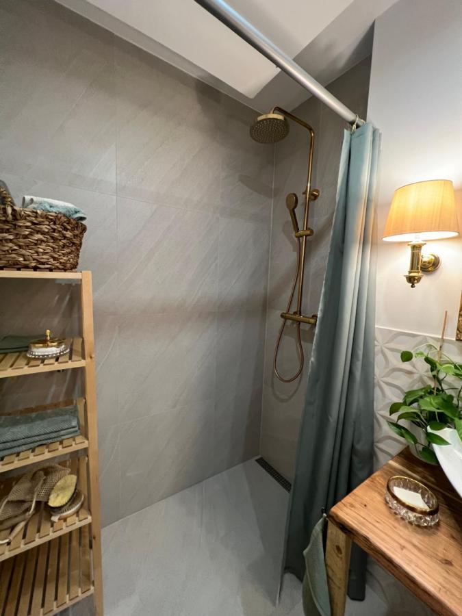 Privatunterkunft Kleiner Balkon In Muenchen West Dış mekan fotoğraf